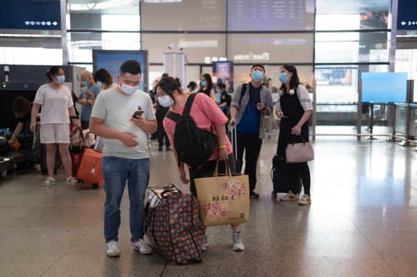 上海防疫被批评(如何看待上海防疫措施?)