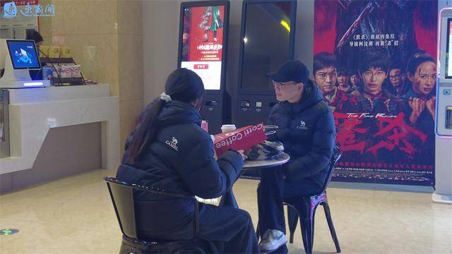 脚本教学“荫蒂被三个男人添”详细观影影业详细教程(2026全新上线)官方教程