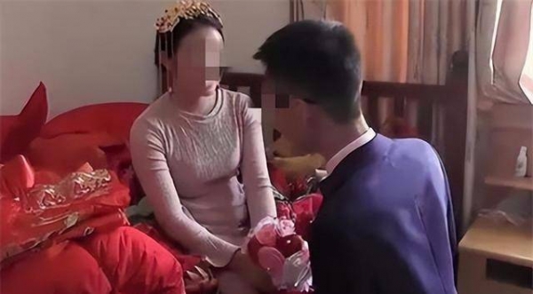 完美欣赏“新婚夜娇妻被白玩1-8”详细观影影业详细教程(2026全新上线)官方教程