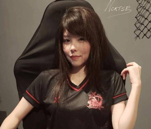 揭开阿莉雅·雷蒙多《mayumi》的秘密：一个被遗忘的小众世界的惊人真相