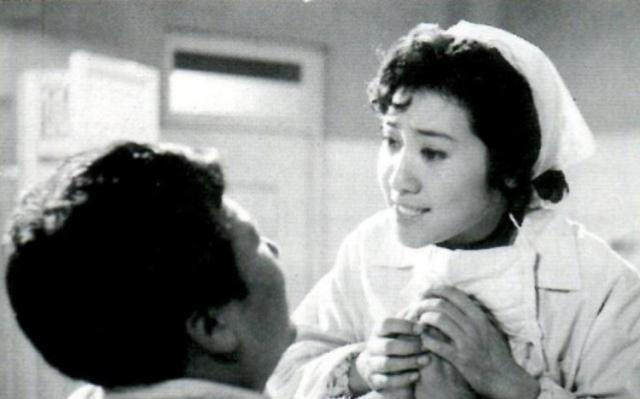 1986年《牙医郝板丽》：你绝对想不到这部小众电影背后的惊人秘密！
