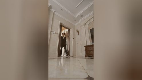 房东胡先生番外篇全集在线阅读：揭开神秘面纱的诡异秘密，谁才是真正的房东？