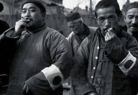 教师到我家免费观看第1季：揭秘背后不为人知的秘密，竟然让人目瞪口呆！