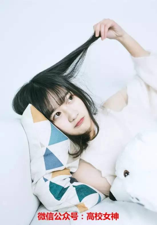 校花的逆袭：四位绝色美人为何接连败北？真相揭晓！