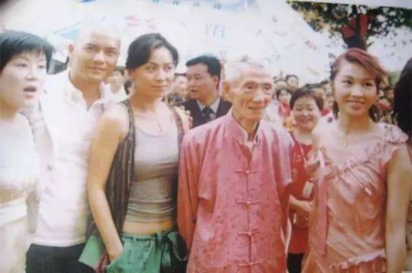 演艺圈第19集揭秘：背后不为人知的秘密，竟然影响了整部剧的走向？